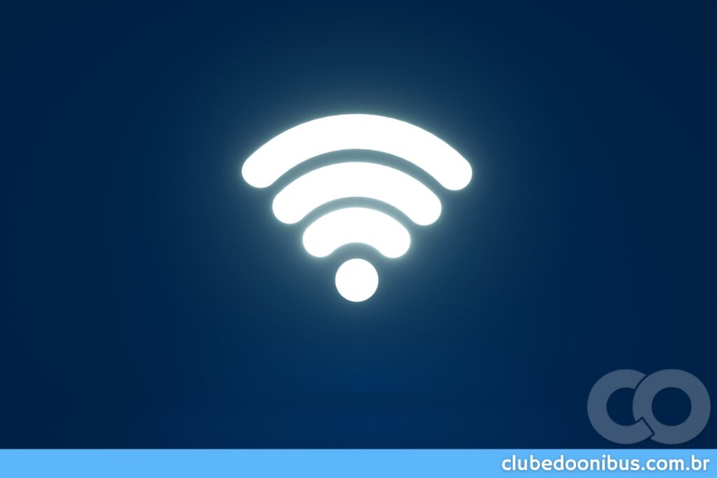 WIFI É OBRIGATÓRIO NO ÔNIBUS   