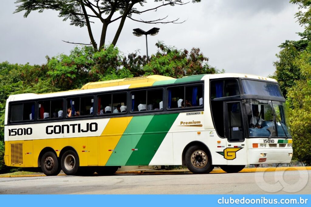 Ônibus Boi Bandido da Gontijo Busscar Jum Buss 360 Scania K113TL