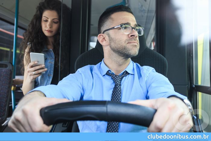 quanto ganha um motorista de ônibus interestadual