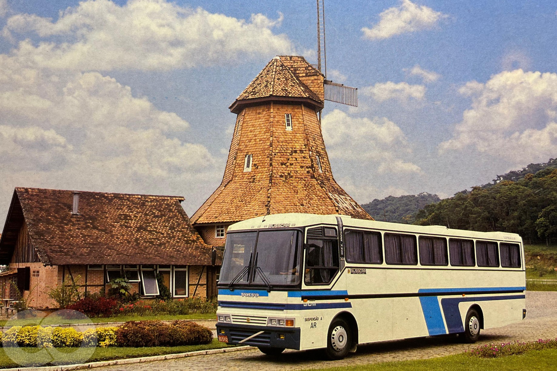 Ônibus Volvo B10M