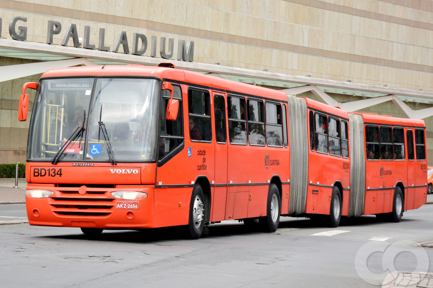 Ônibus Volvo B10M