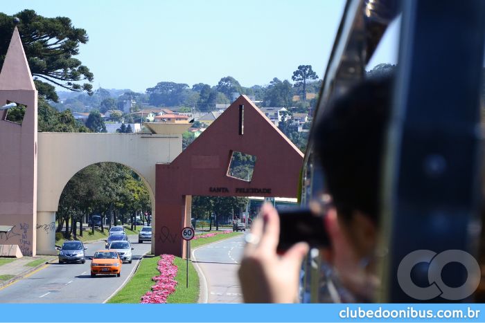 Õnibus de Turismo em Curitiba (4)