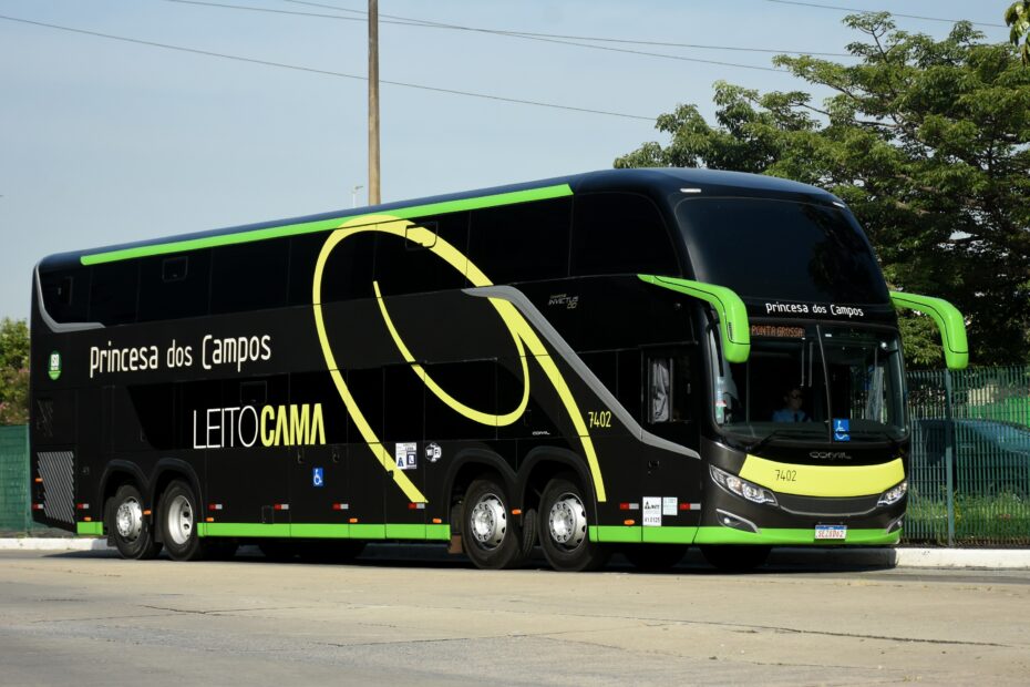 Comil Campione Invictus DD Princesa dos Campos Ônibus Rodoviários no Brasil