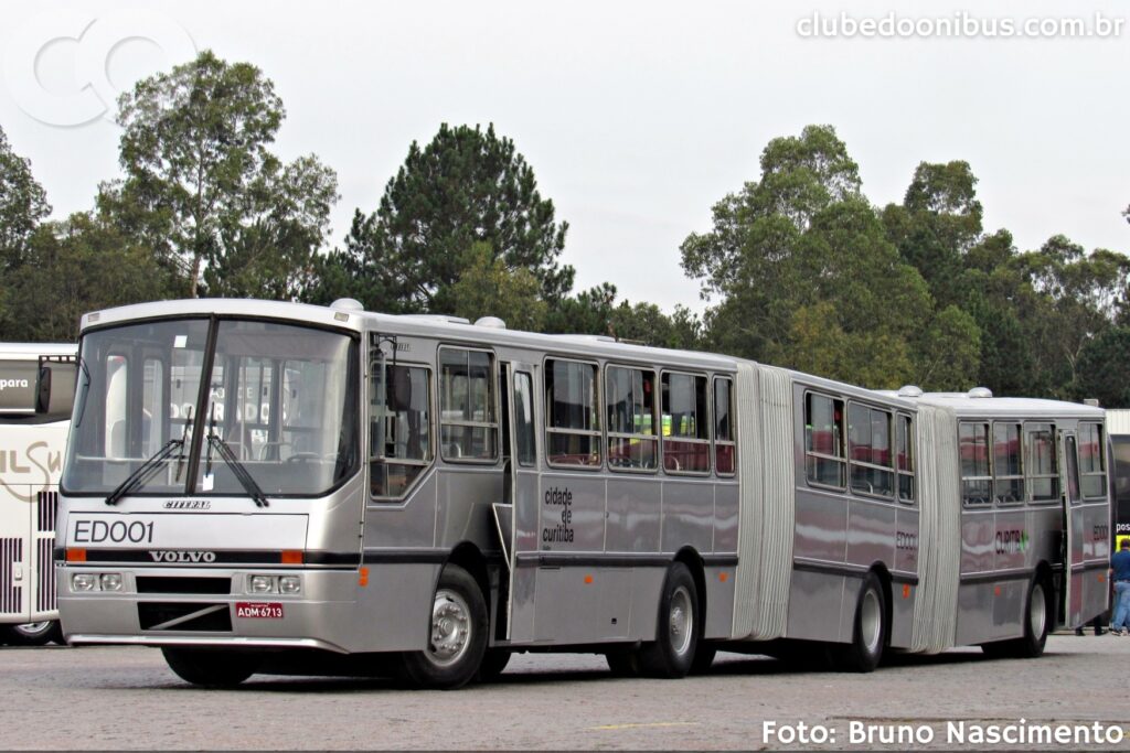 Ônibus Biarticulado Volvo B58 Ciferal MegaBus