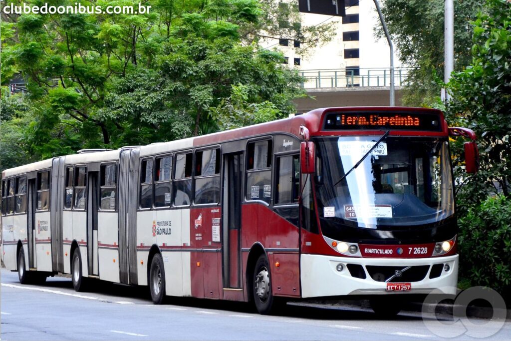 Ônibus Biarticulados São Paulo Volvo B12M
