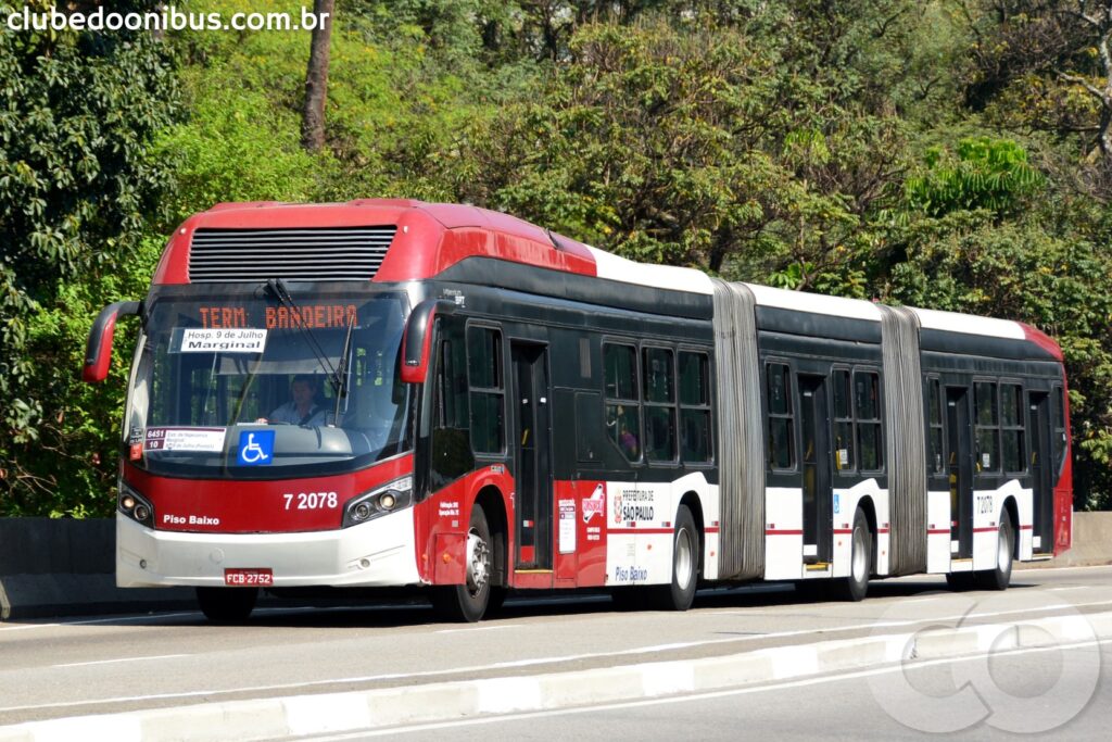 Ônibus Biarticulado São Paulo Volvo B360S