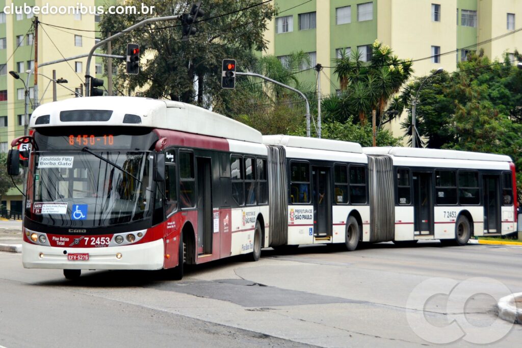 iarticulado São Paulo Volvo B9SALF