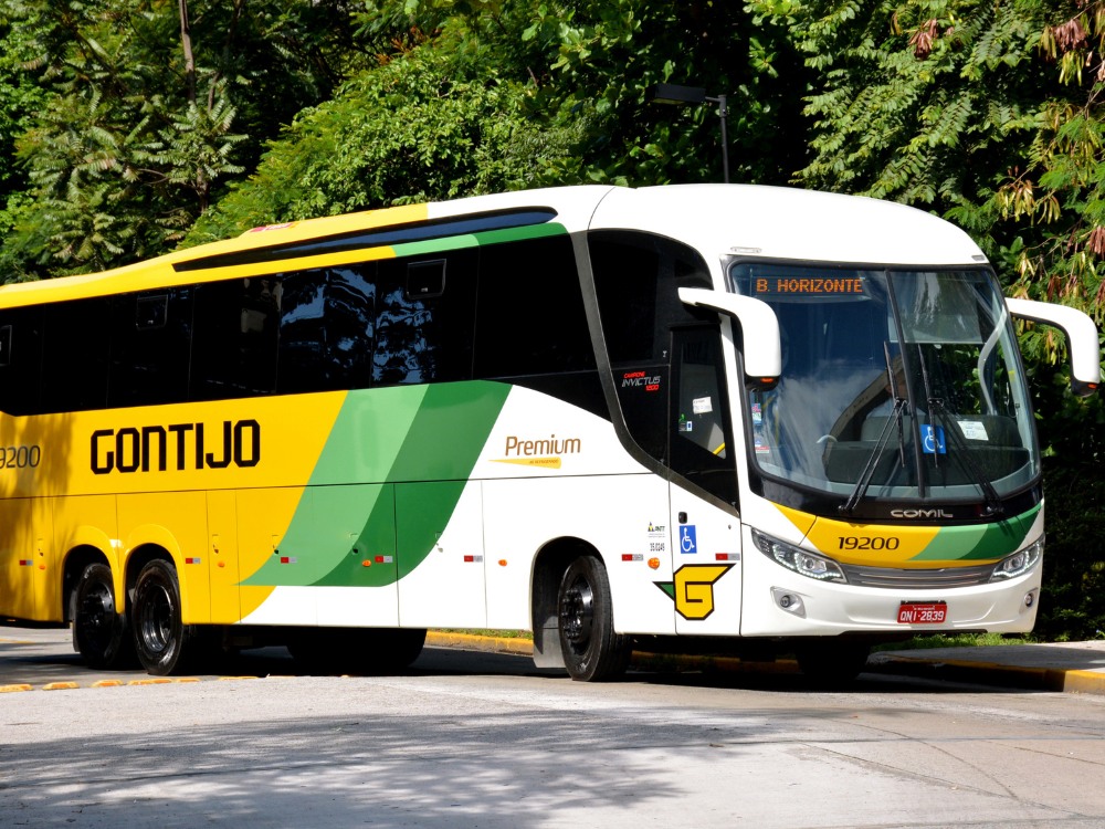 Ônibus Anchieta BH Serviço Executivo Gontijo Comil Campione Invictus 1200