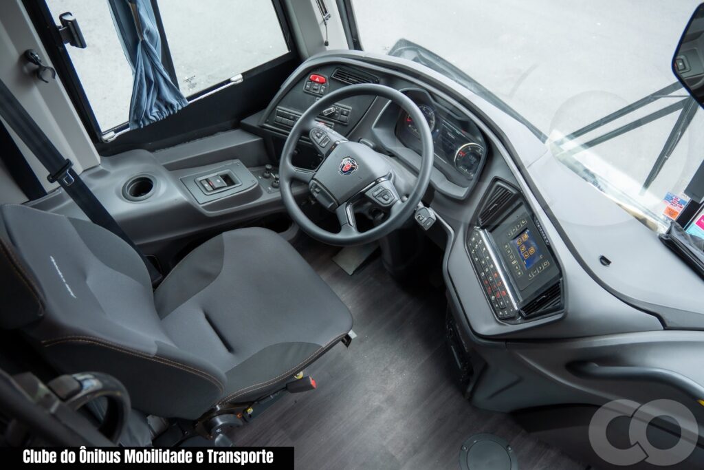 Ônibus Scania Rodoviário (1)