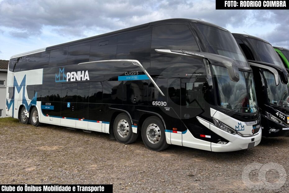 Ônibus Volvo na Penha em 2025 (1)Ônibus Volvo na Penha em 2025
