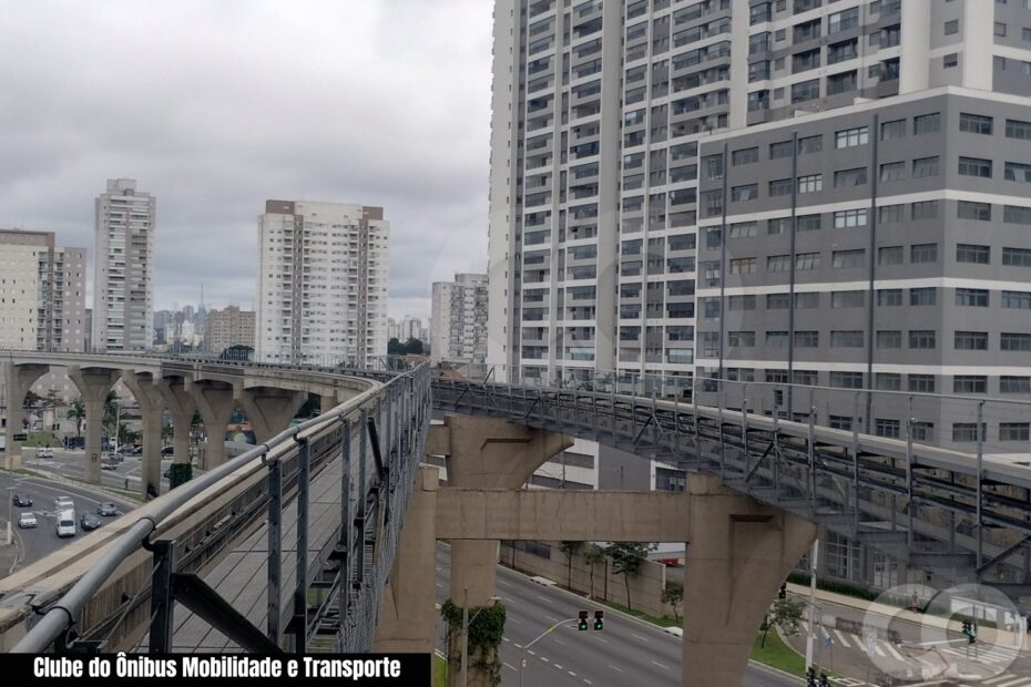 Monotrilho linha 15 Prata