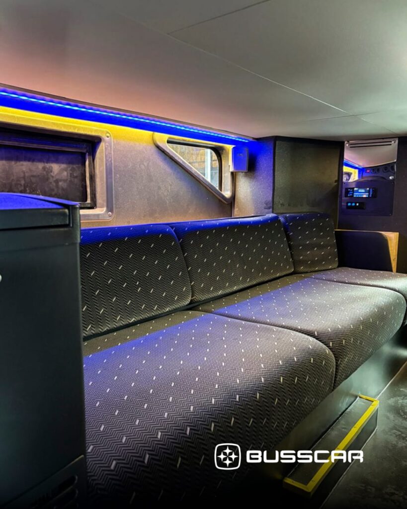 Busscar Panorâmico DD Famtur